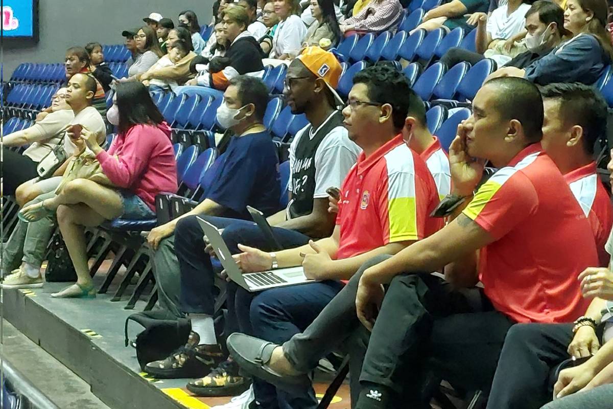2023-PBA-Governors-Cup-Rain-or-Shine-vs-Phoenix-Jordan-Tolbert Yeng Guiao admits it would be hard for ROS to find import by Sat Basketball News PBA  - philippine sports news