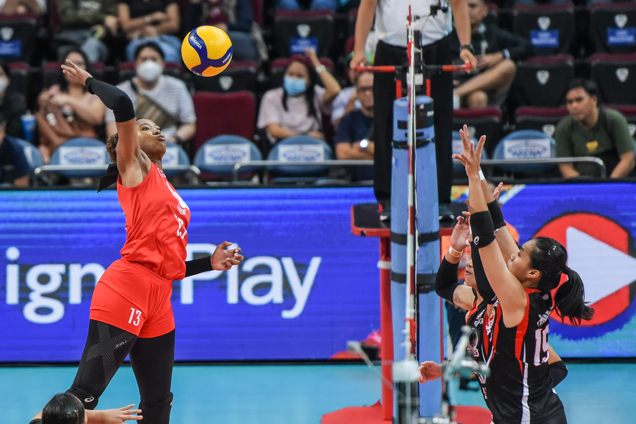 PVL-2023-Semis-PLDT-vs.-Petrogazz-G3-MJ-Phillips-6006-1 Though excited for KVL draft, MJ Phillips remains focused on task at hand with Petro Gazz News PVL Volleyball  - philippine sports news