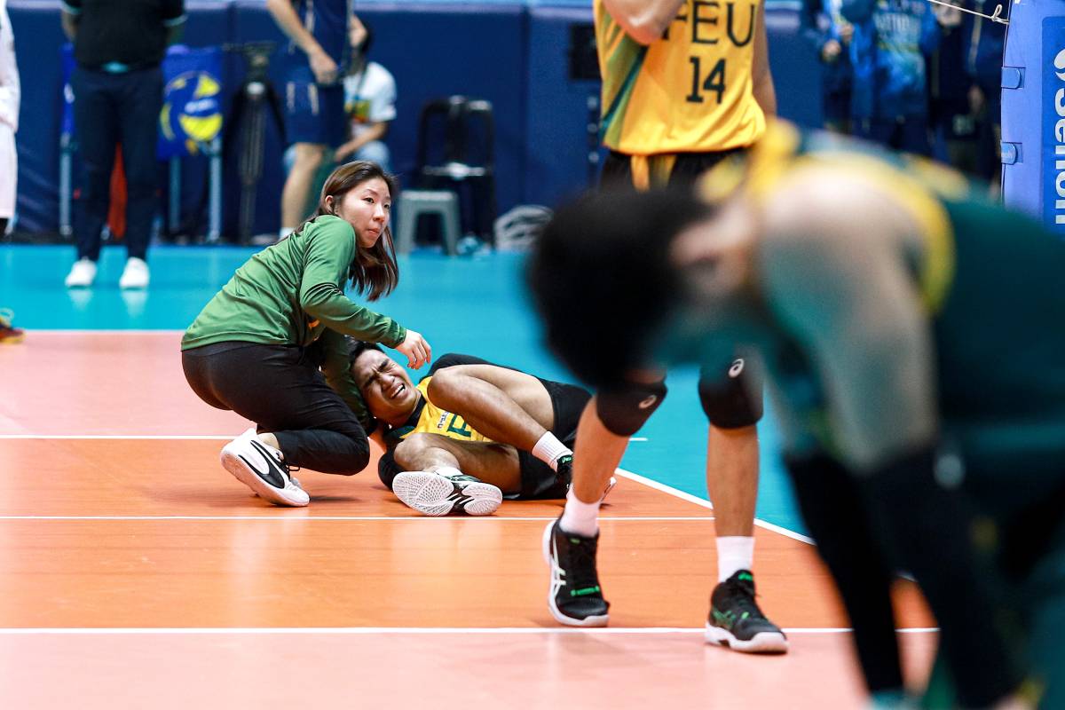 UAAP: NU clinches twice-to-beat, overcomes FEU in men's volleyball