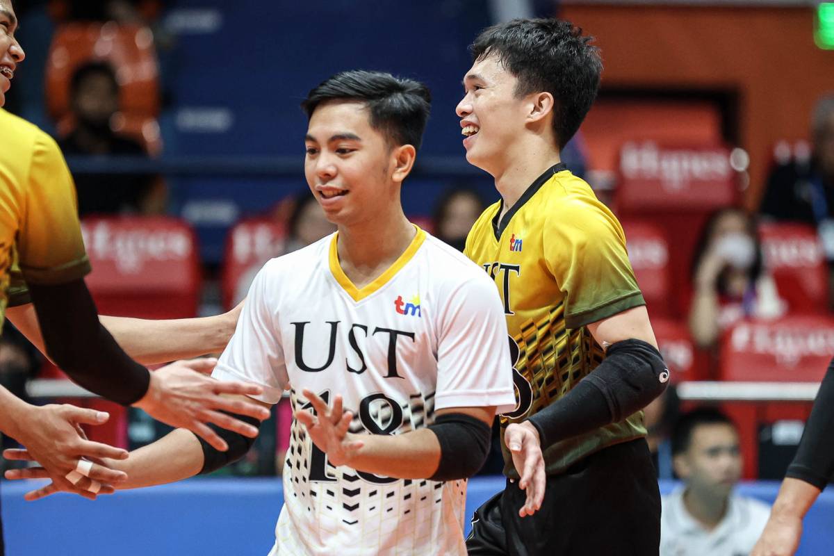 UAAP-85-UST-vs-UE-Ybanez-2-2 Josh Ybañez not letting 'super rookie' tag get to his head News UAAP UST Volleyball  - philippine sports news
