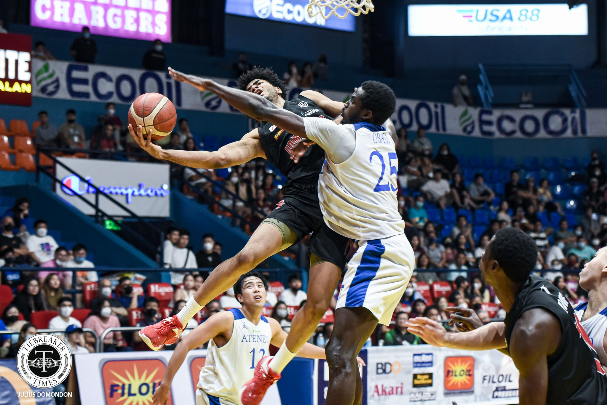 FFVC-LEBRON-LOPEZ-4212 Mason Amos can't wait to have more face-offs against good pal Francis Lopez ADMU Basketball News  - philippine sports news