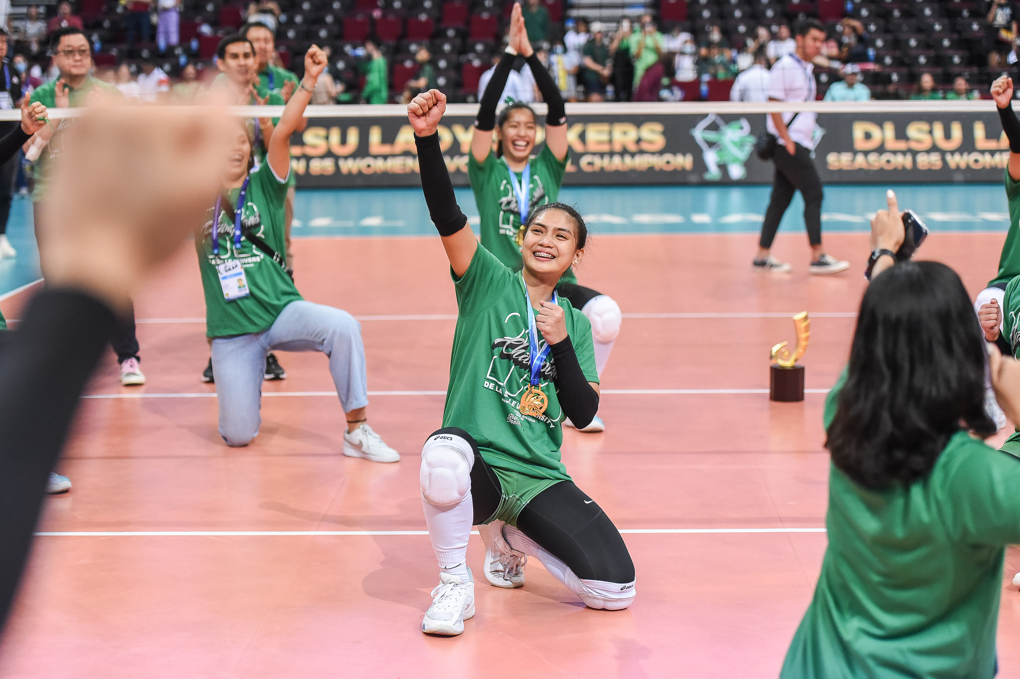 UAAP-85-WVB-Finals-G2-DLSU-vs.-NU-Jolina-Dela-Cruz-2230 Mars Alba, Jolina Dela Cruz fulfill promise to give crown back to La Salle DLSU News UAAP Volleyball  - philippine sports news