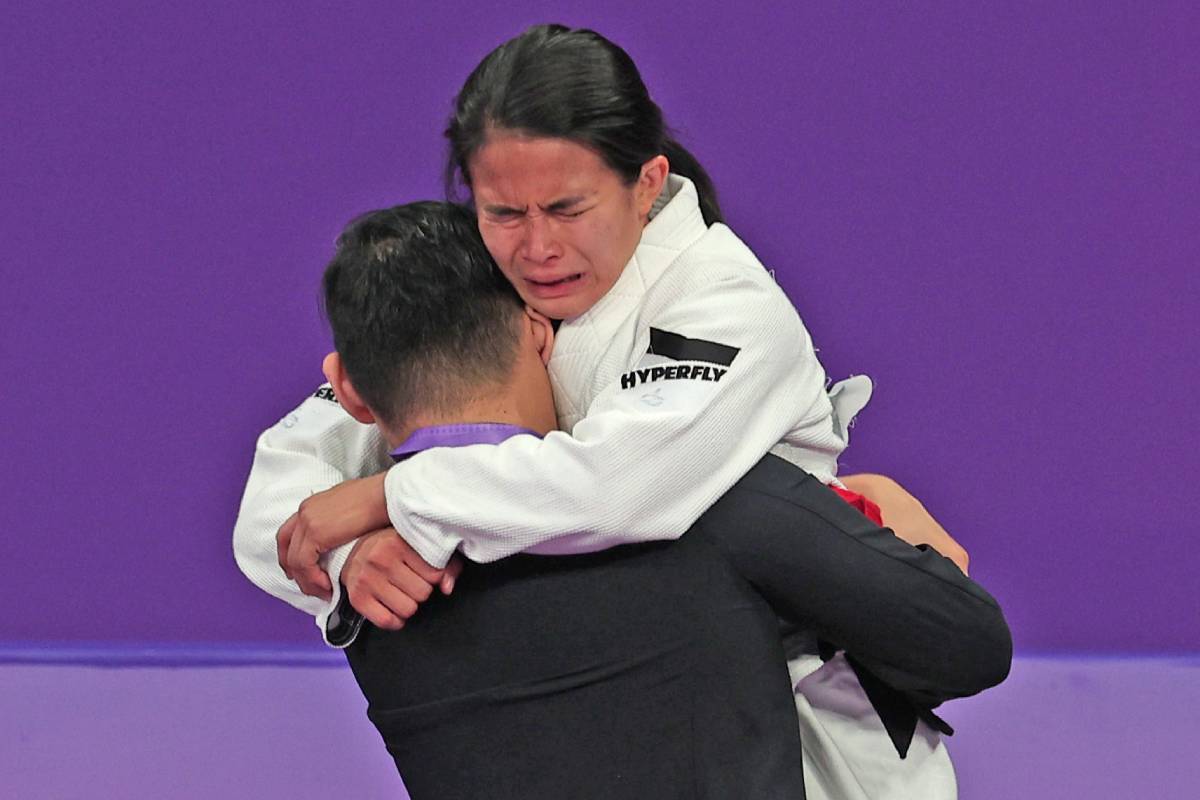 Meggie Ochoa clinches Philippines' second gold in Jiu-Jitsu World  Championship