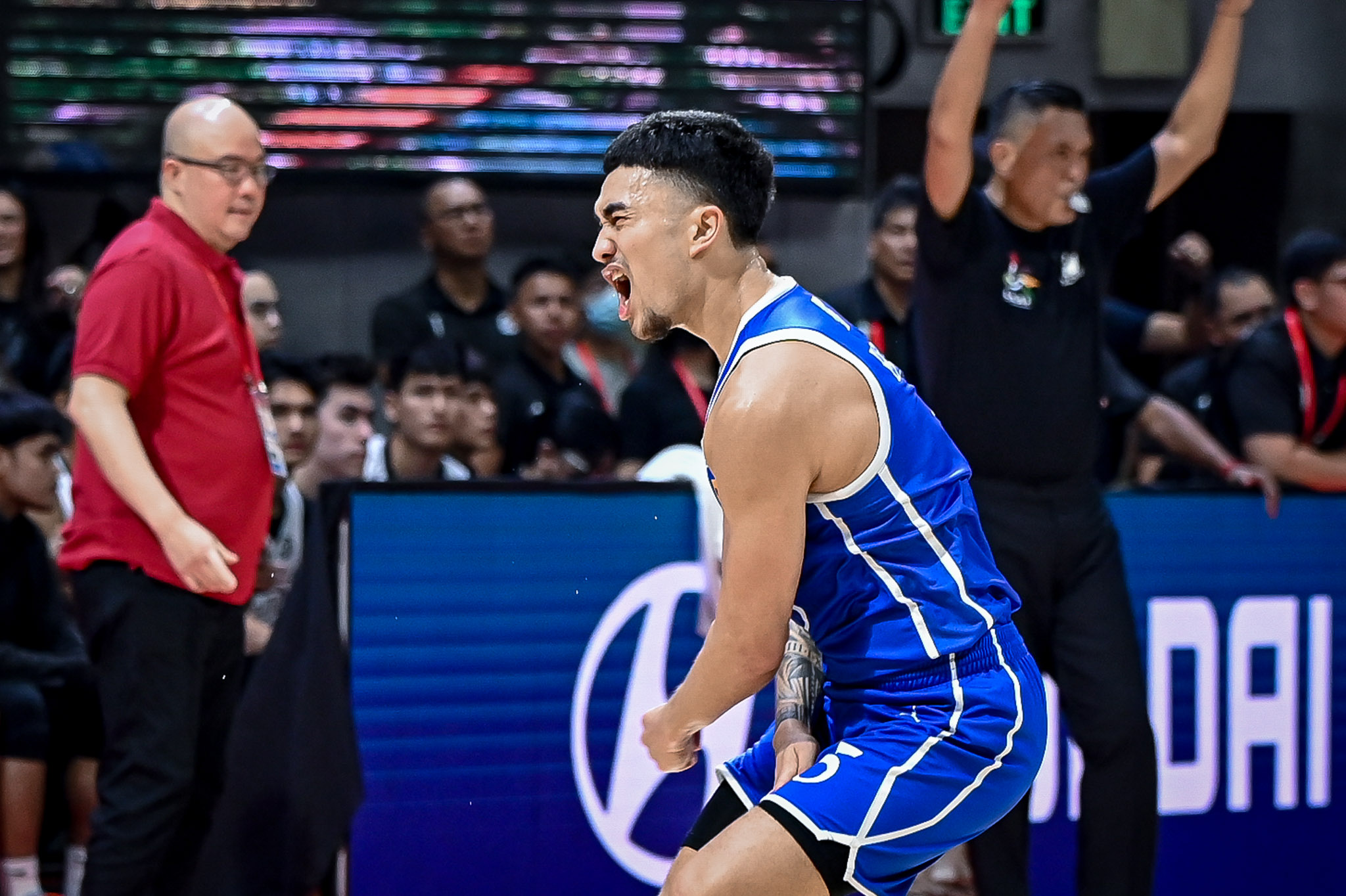 UAAP86-MBB-UP-vs-ATENEO-JARED-BROWN-4200 La Salle aims for top seed, Ateneo fights for Final Four entry ADMU Basketball DLSU News UAAP  - philippine sports news