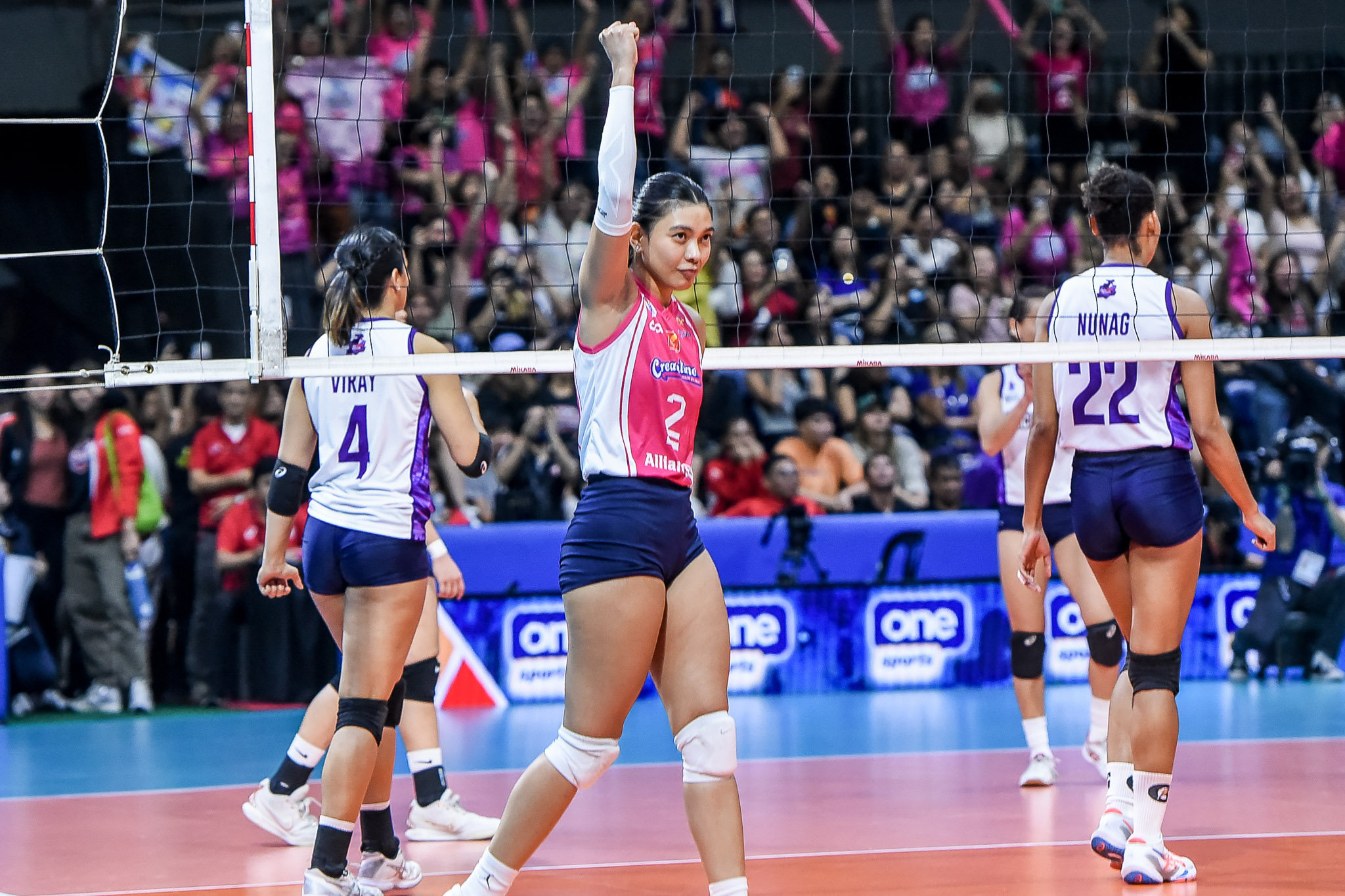 PVL-AFC-Finals-G2-Creamline-vs.-Choco-Mucho-Alyssa-Valdez-3971 Alyssa Valdez proves she is still the 'Clutch Queen' News PVL Volleyball  - philippine sports news