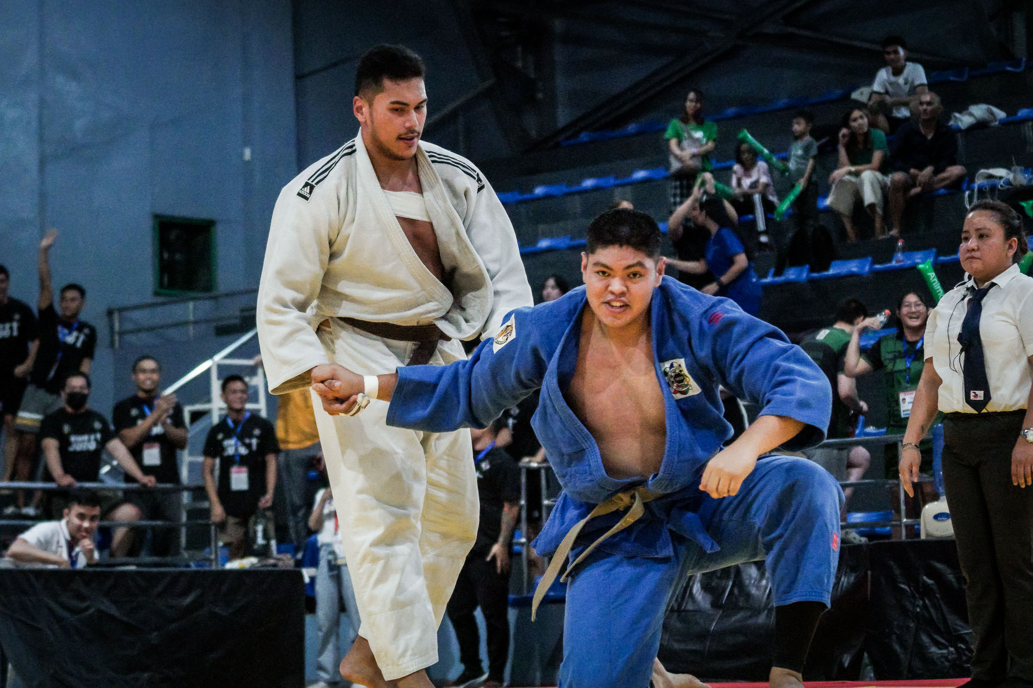 UAAP-86-Judo-Tournament-George-Baclagan-02016 UAAP 86 Judo: Zarchie Garay rules half-heavyweight, gives UP slim lead over UST ADMU DLSU Judo News UAAP UP UST  - philippine sports news