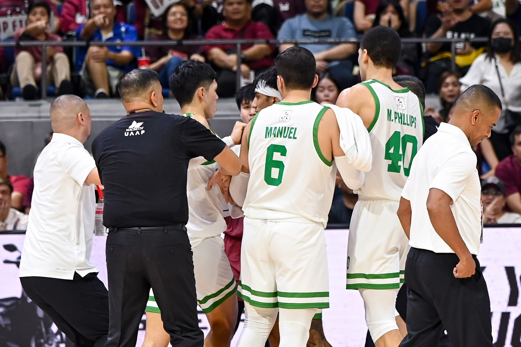 UAAP86-MBB-JOAQUI-MANUEL-0836 Joaqui Manuel proves in Game 2 that he always has his brothers' backs Basketball DLSU News UAAP  - philippine sports news