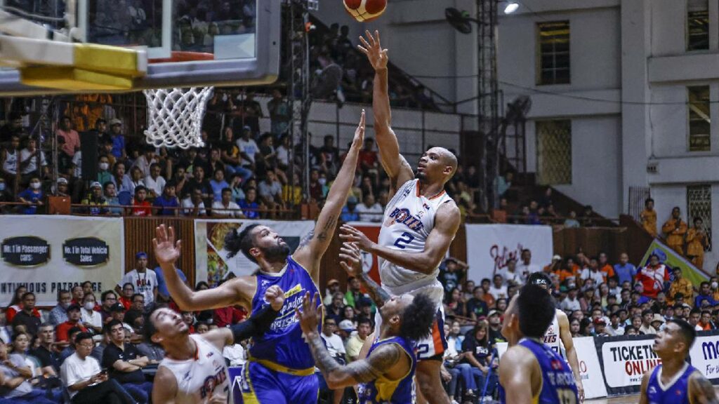 PBA: Meralco delivers stunner as Magnolia loses in out-of-town anew