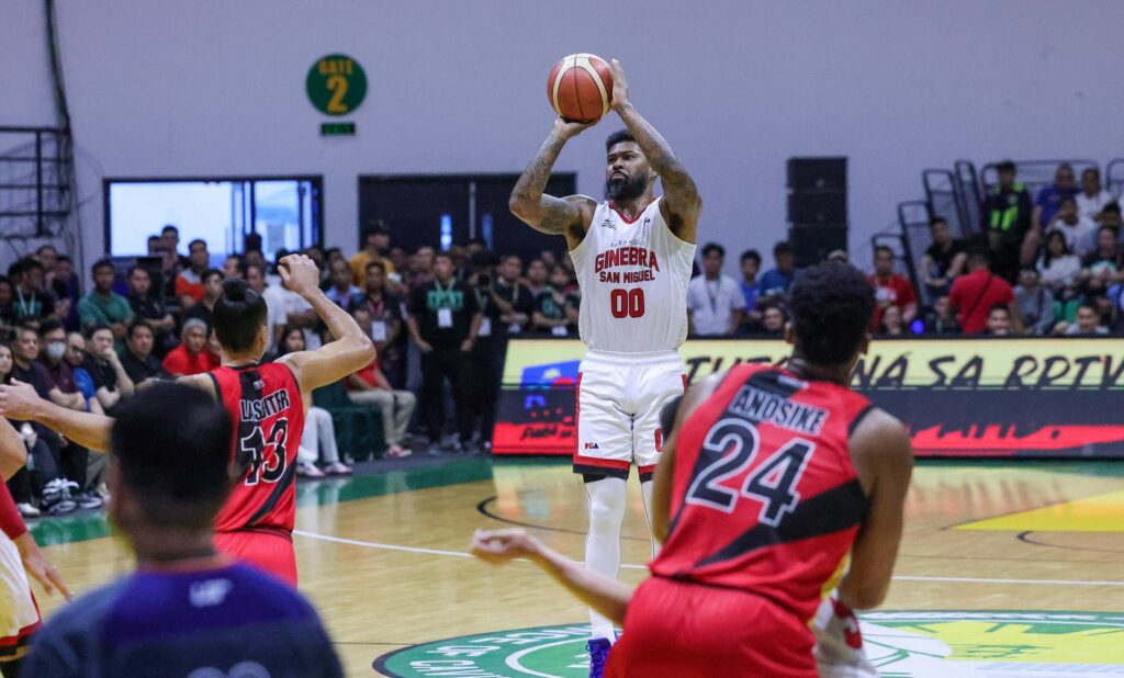 2024-PBA-Governors-Ginebra-vs-San-Miguel-Maverick-Ahanmisi-1024x618 PBA Semis: Brownlee does it on both ends as Ginebra bounces back for 2-1 lead Basketball News PBA  - philippine sports news