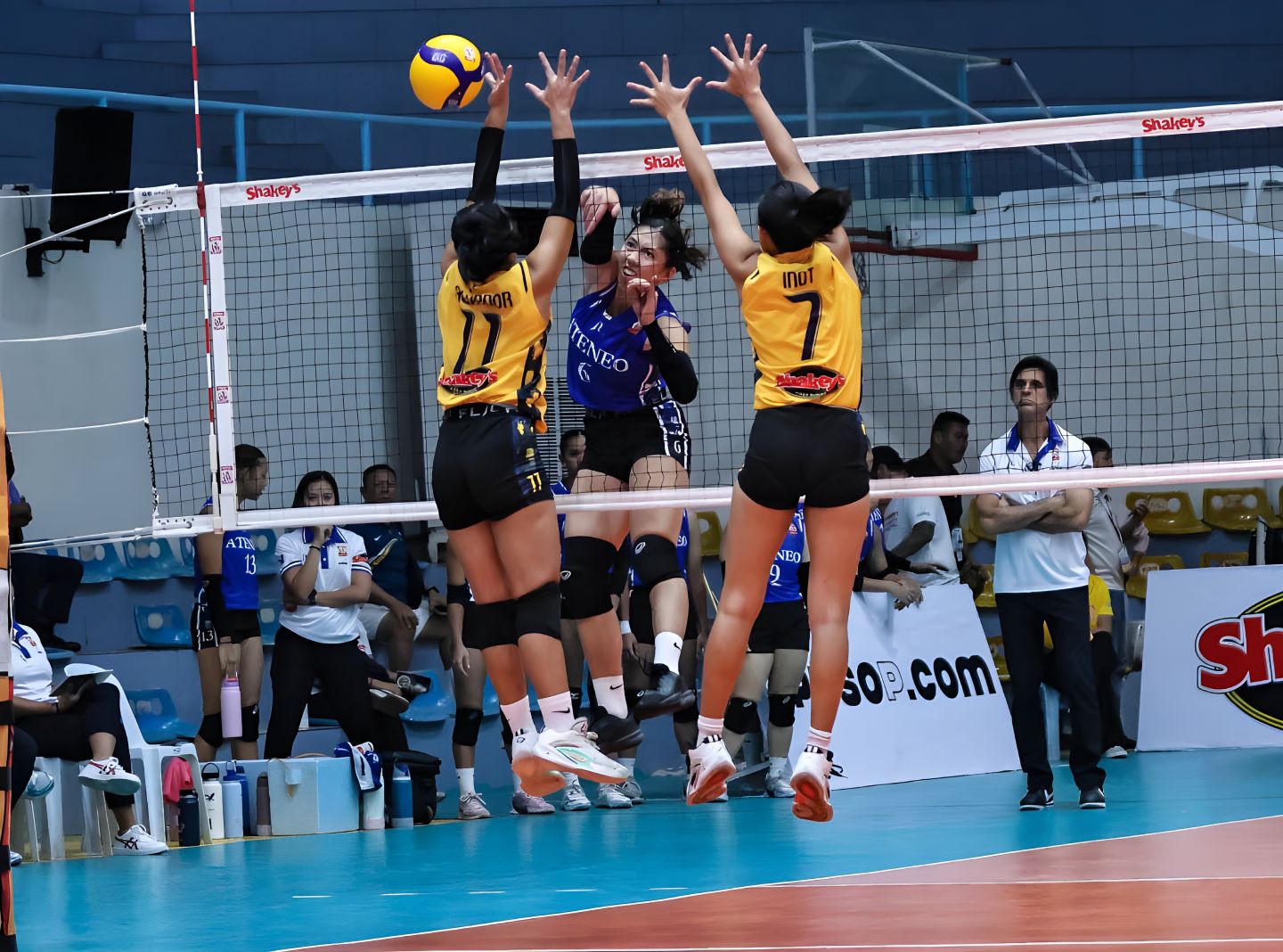 2025-SSL-Ateneo-vs-USPF-Zay-Pacia Adamson fends off USC, Ateneo overcomes USPF to start strong in SSL Cebu ADMU AdU News PSL Volleyball - philippine sports news