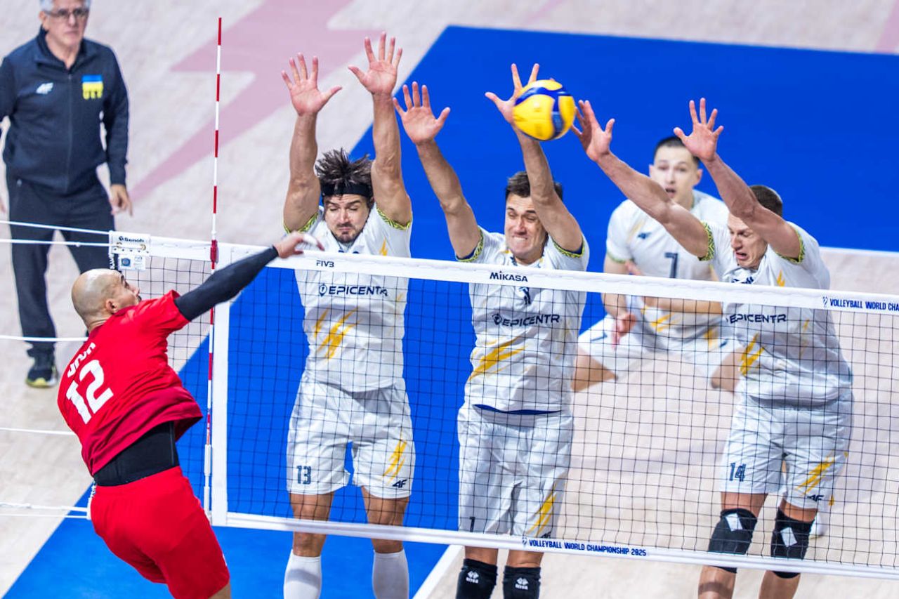 2025-FIVB-MWCH-Ukraine-vs-Algeria-Vasyl-Tupchii Ukraine breaks through, crushes Algeria to stay in MWCH Round of 16 hunt 2025 FIVB World Men’s Championship News Volleyball - philippine sports news