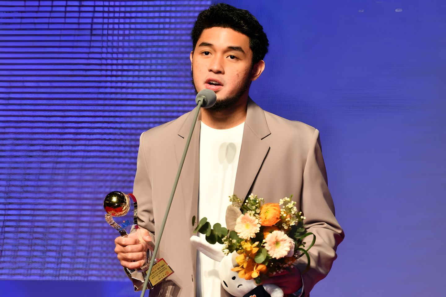 2022-2023-KBL-RJ-Abarrientos RJ Abarrientos laughs off feat as 'two-time' Rookie of the Year Basketball News PBA - philippine sports news