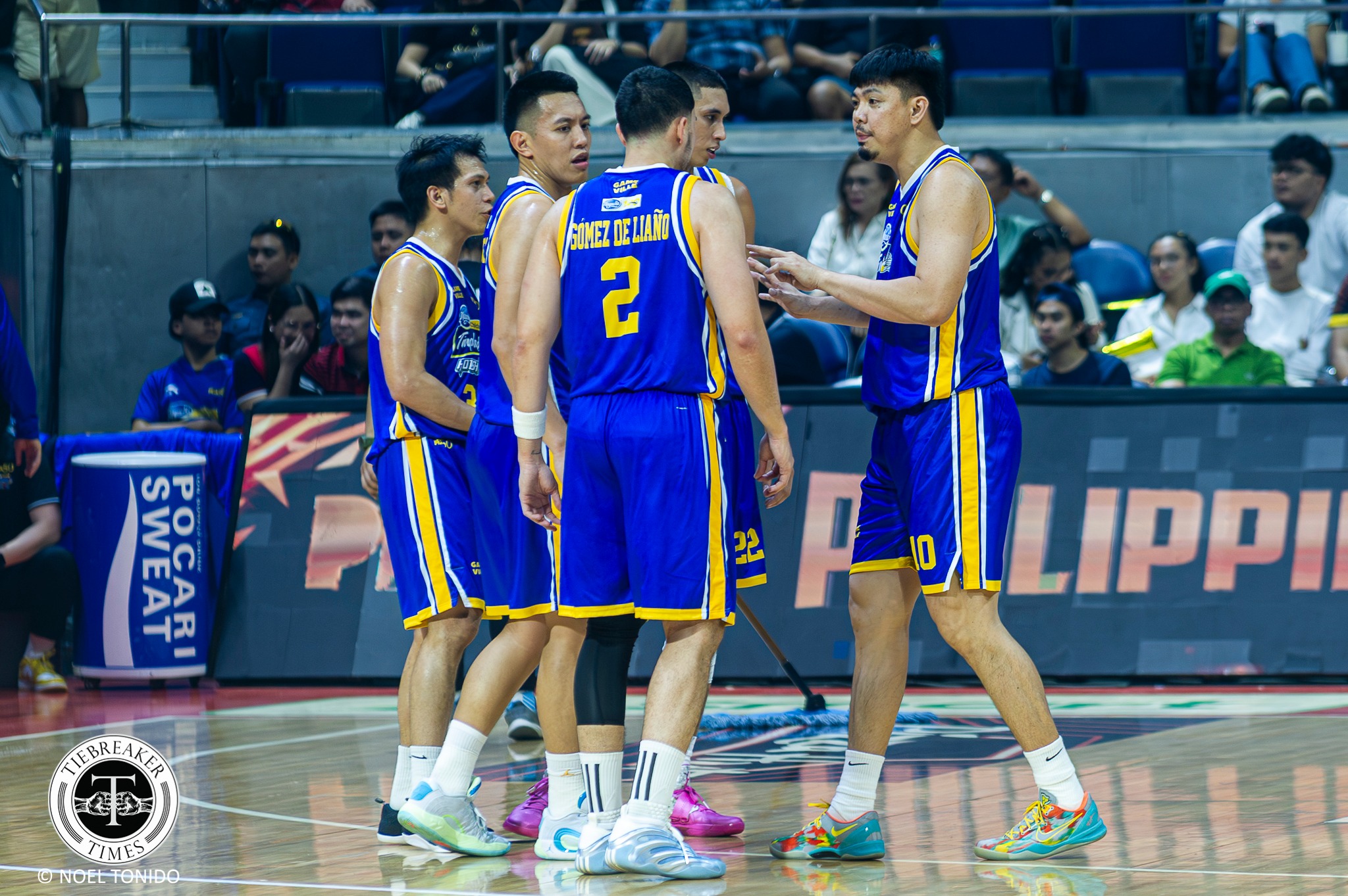 2025-26-PBA-Philippine-Cup-Magnolia-vs-Ginebra-Ian-Sangalang Debut victory over Ginebra won’t shake LA Tenorio’s focus Basketball News PBA - philippine sports news