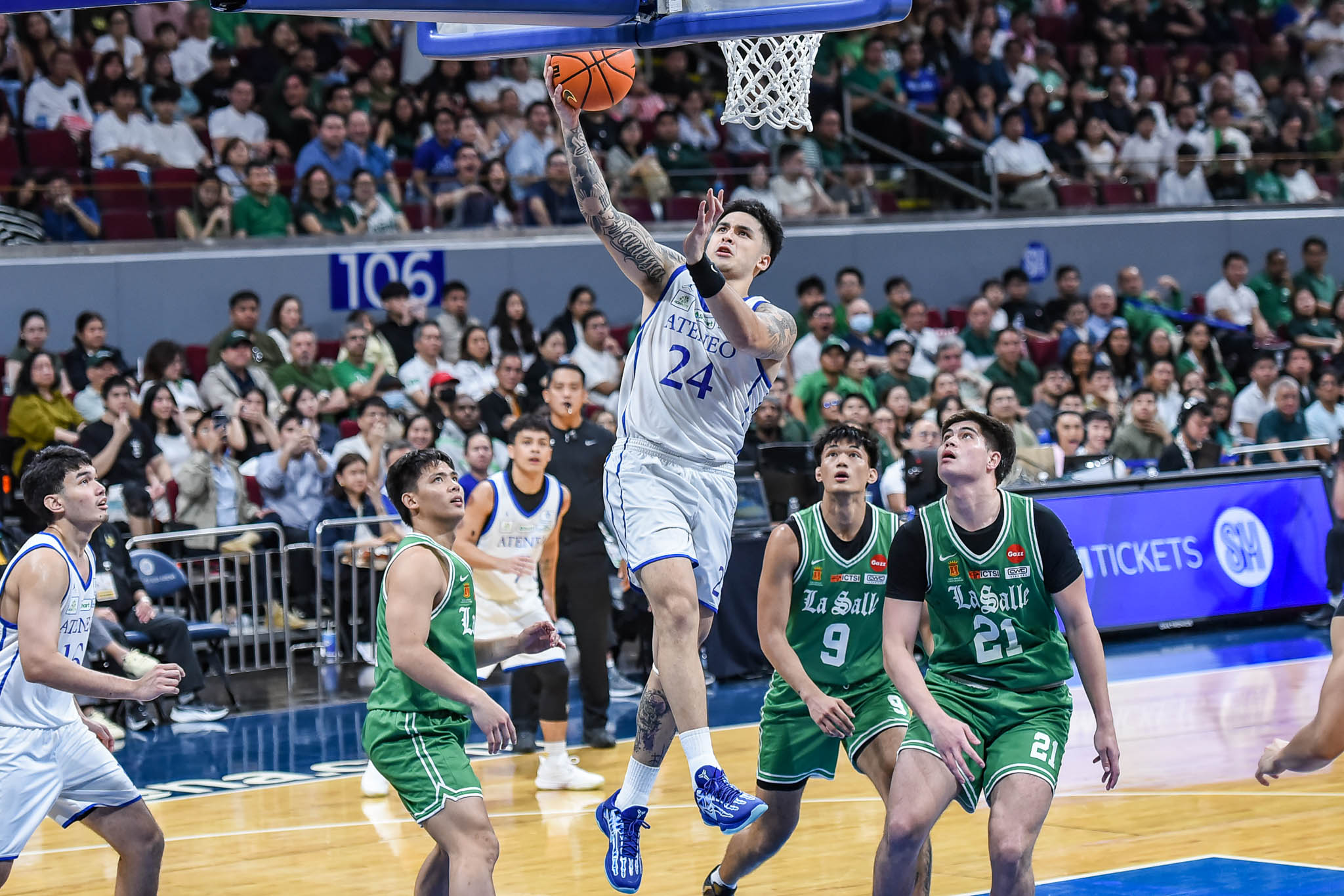 UAAP-88-MBB-DLSU-vs.-ADMU-Dom-Escobar-4145 Ladi, Escobar face roaring Ateneo-La Salle crowd unlike anything in the U.S. ADMU Basketball News UAAP - philippine sports news