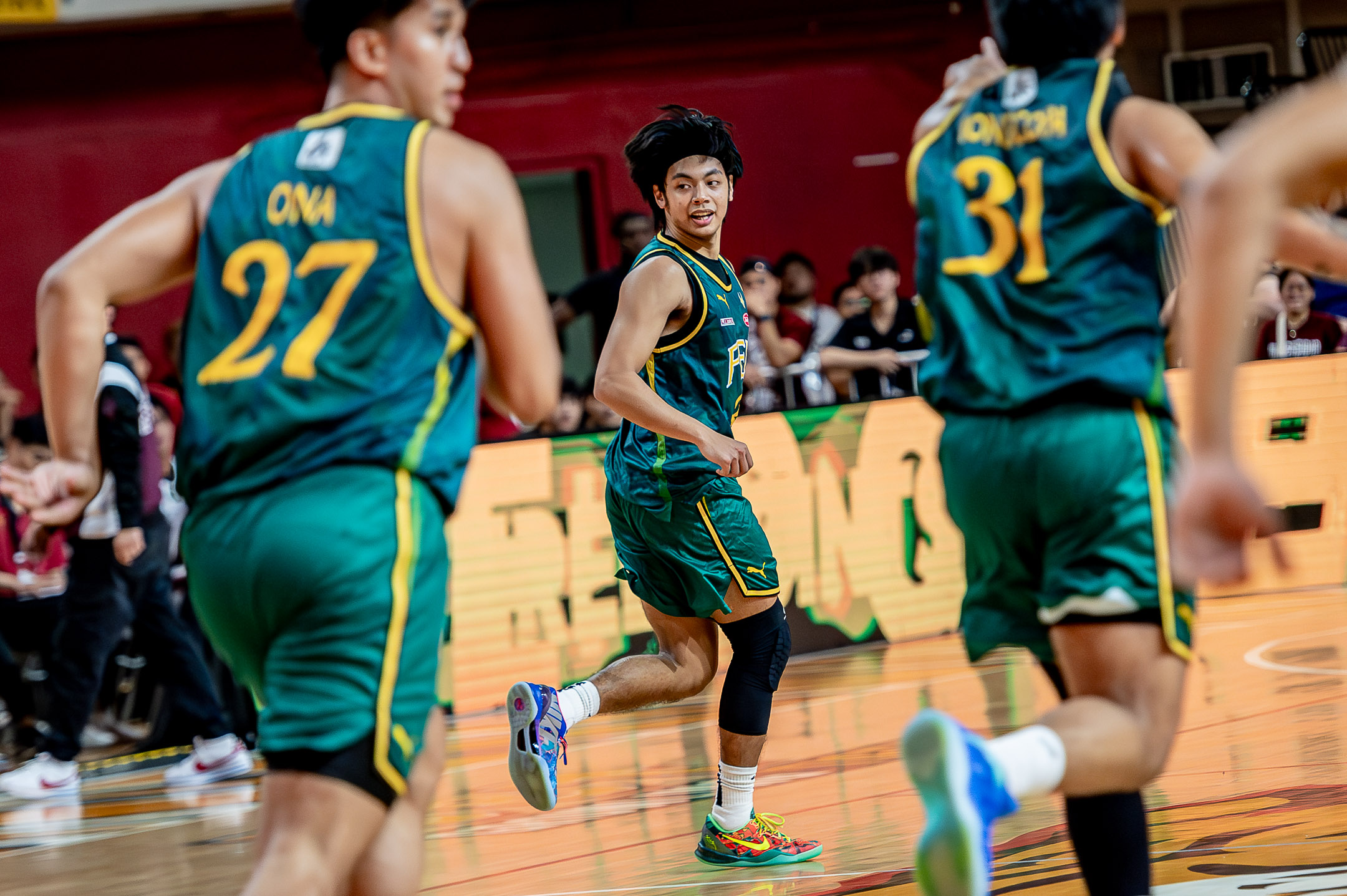 UAAP-S88-MBB-FEU-vs.-UP-Jorick-Bautista-1724 UP survives FEU to share third spot with Ateneo in UAAP Men's Basketball Basketball FEU News UAAP UP - philippine sports news