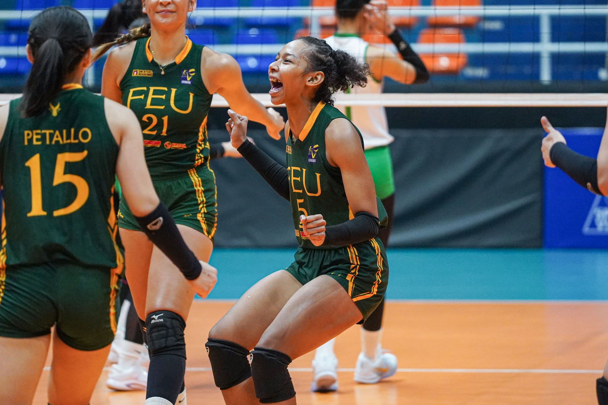 VL2025-WVT-CSB-vs-FEU_FEU_UBALDO-Christine-09020 FEU arranges V-League title clash with unbeaten Adamson CSB FEU News V-League Volleyball - philippine sports news