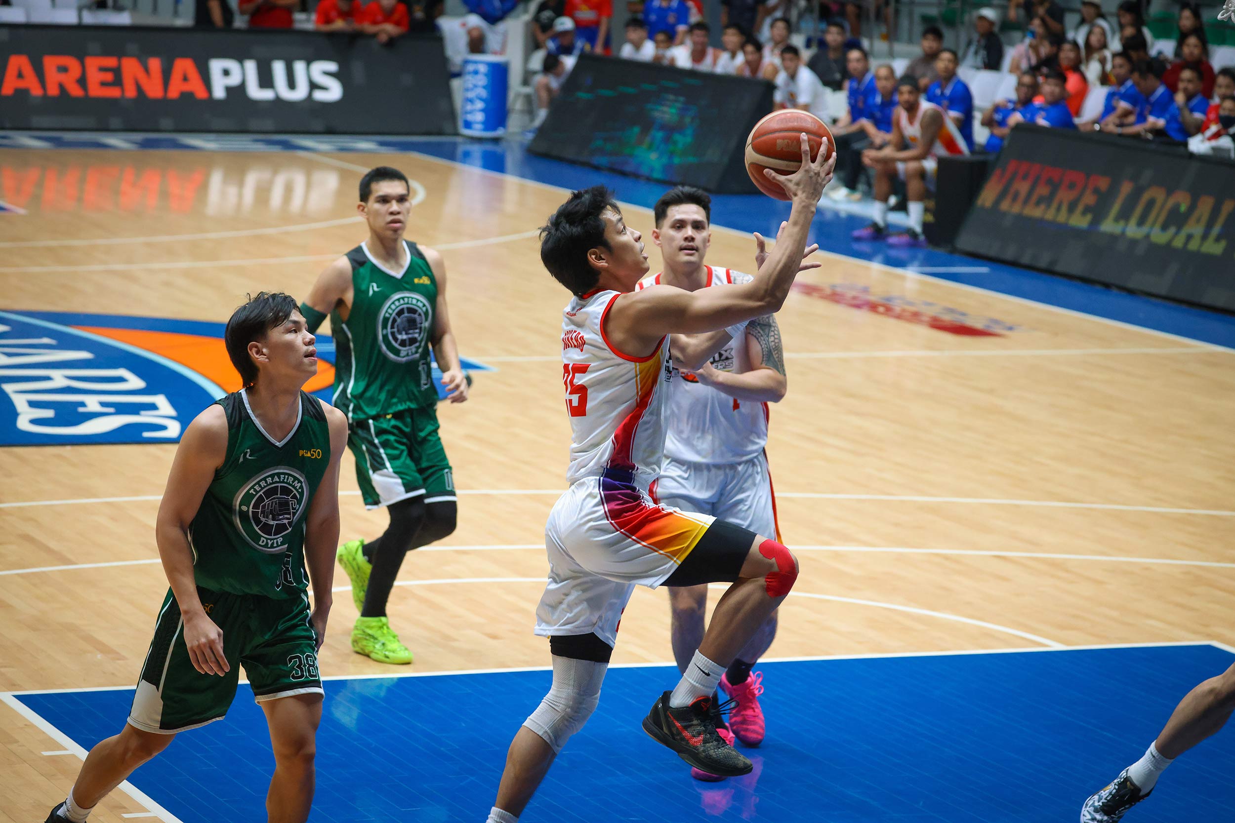 2025-26-PBA-Philippine-Cup-Terrafirma-vs-Phoenix-Ricci-Rivero Phoenix ends four-game slump in PBA PH Cup with dominant rout of Terrafirma Basketball News PBA - philippine sports news