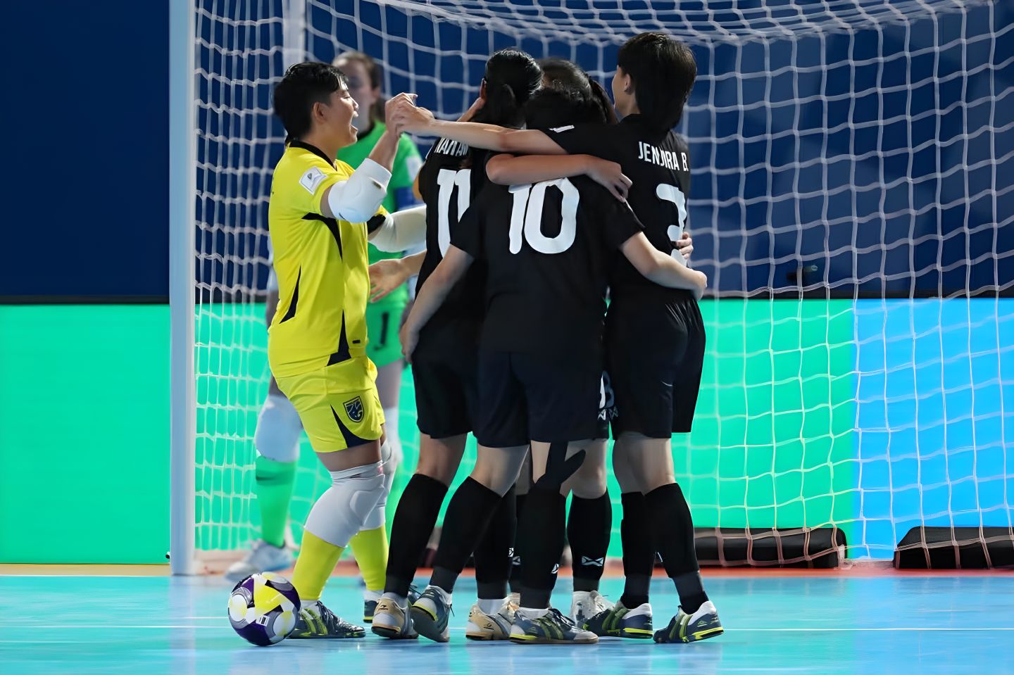 2025-FIFA-Futsal-Womens-World-Cup-Thailand-def-Canada Spain clinches Futsal Women's World Cup QF berth after dominant win over Colombia 2025 FIFA Futsal Women's World Cup Futsal News - philippine sports news