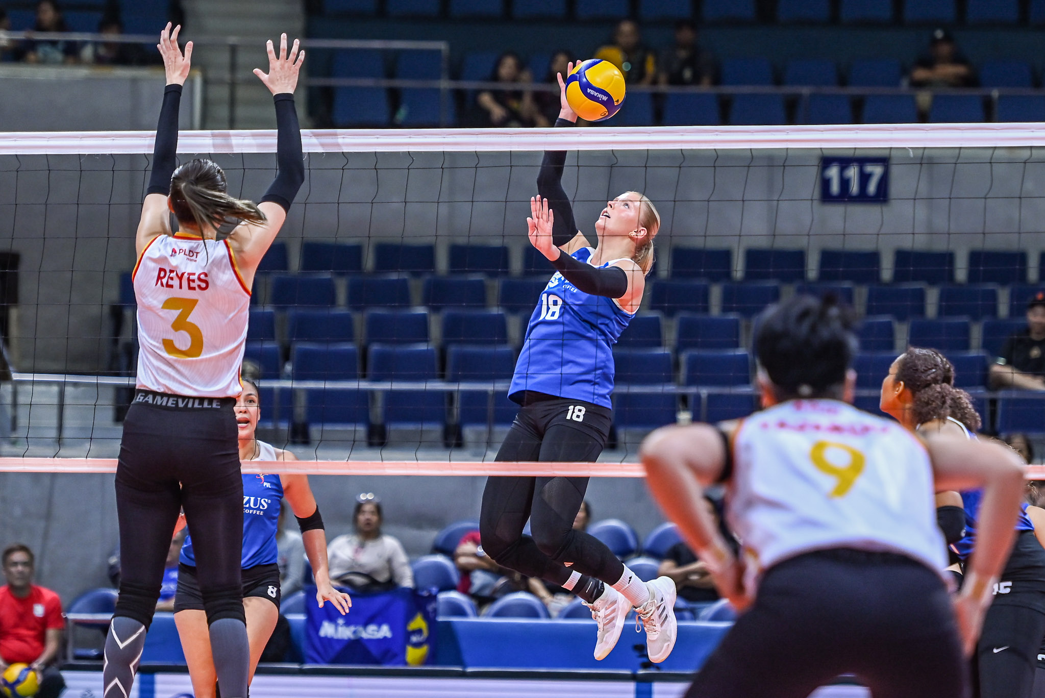 PVL-RC-25-Zus-vs.-PLDT-Anna-DeBeer-2171 Anna DeBeer to be part of leading ZUS to new territory News PVL Volleyball - philippine sports news