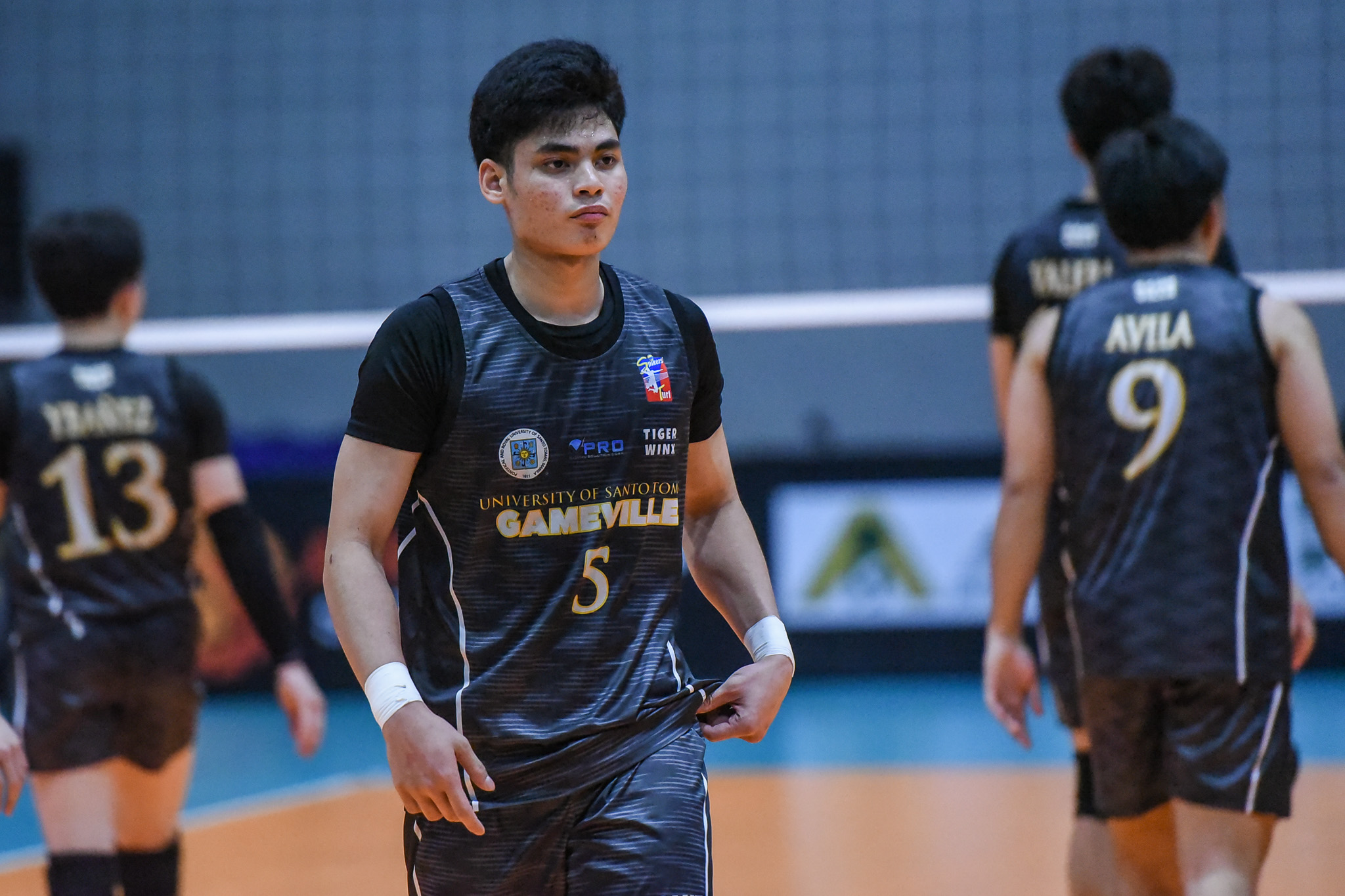 ST-INV-2025-UST-vs.-Cignal-JJ-Macam-4492 UST-Gameville stuns Cignal, closes in on Spikers' Turf semis seat News Spikers' Turf UST Volleyball - philippine sports news