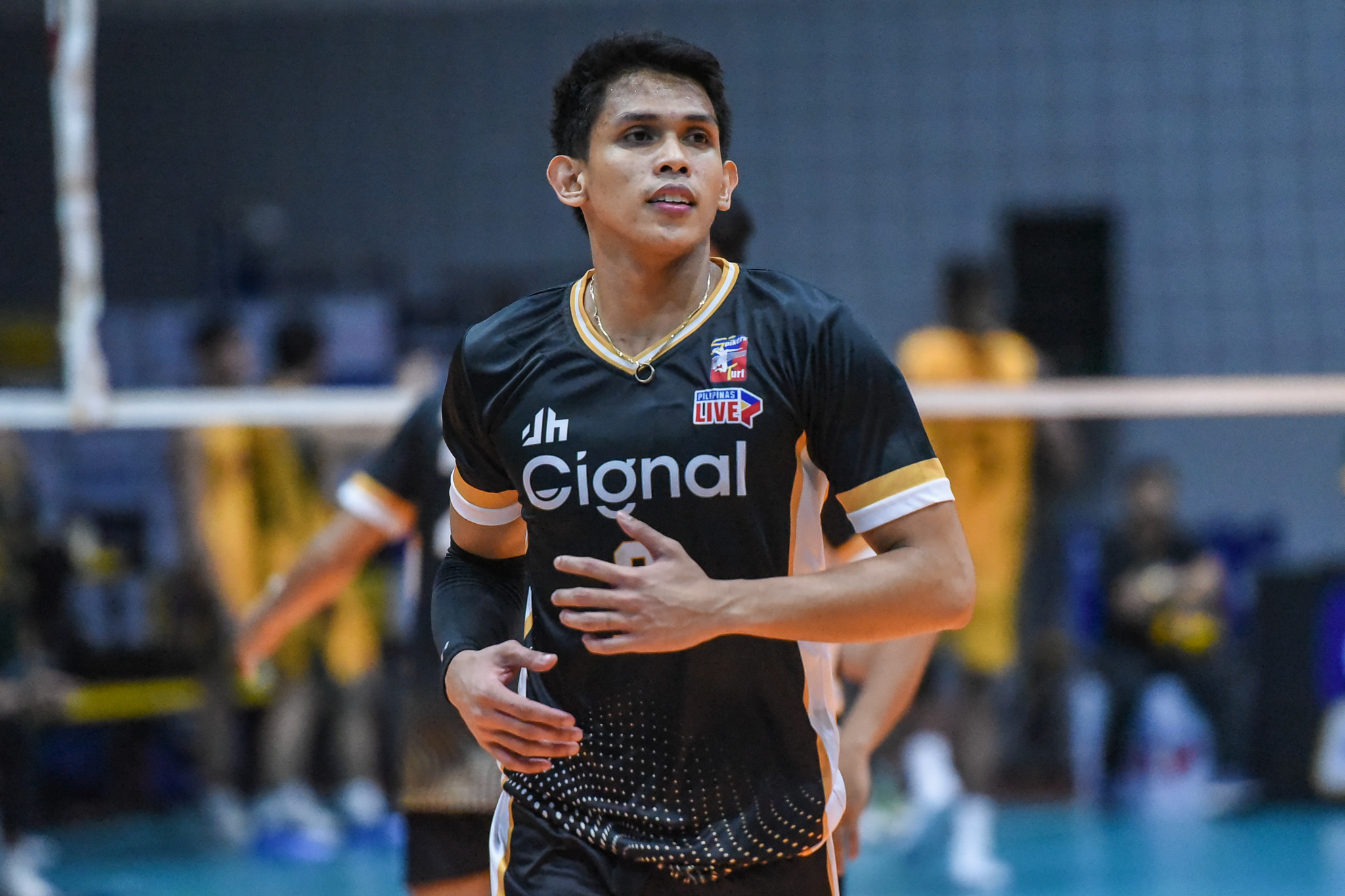 ST-INV-25-Cignal-vs.-FEU-JP-Bugaoan-9094 Cignal boosts Spikers Turf semis bid, escapes FEU-DN Steel in 3 FEU News Spikers' Turf Volleyball - philippine sports news