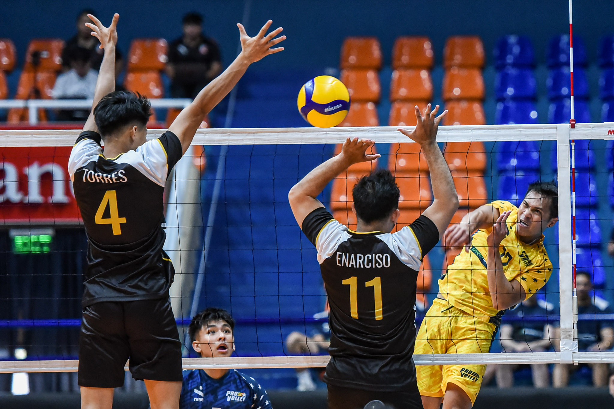 ST-INV-25-Savouge-vs.-ProVolley-Jude-Aspero-0214 Savouge cruises past ProVolley in straight sets to stay undefeated in ST semis News Spikers' Turf Volleyball - philippine sports news