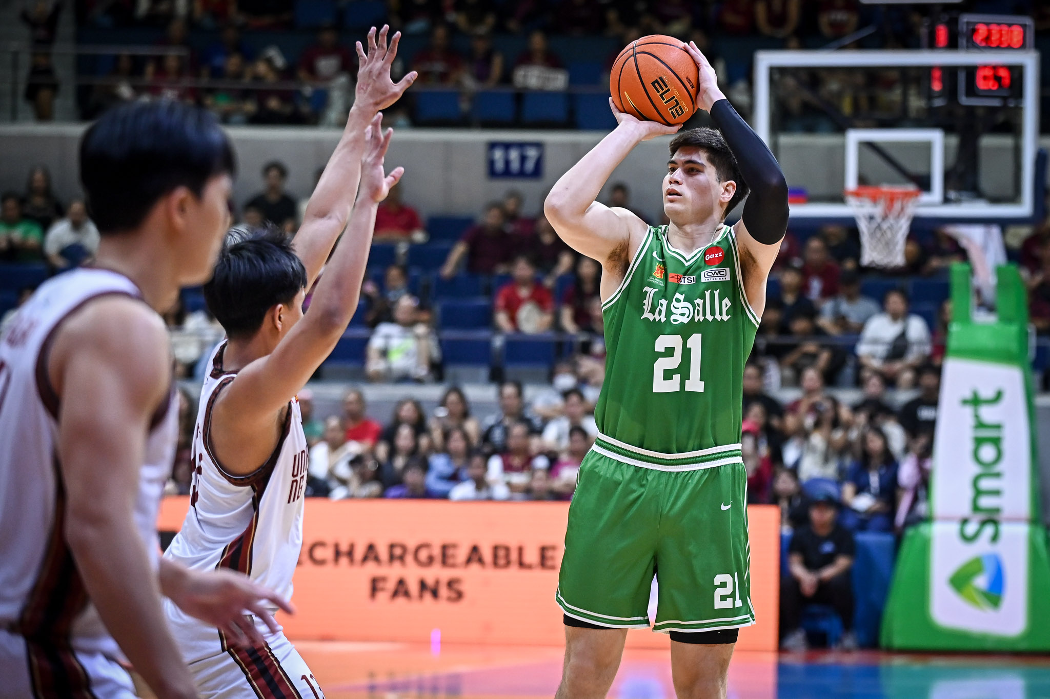 UAAP-88-MBB-UP-vs.-DLSU-Mason-Amos-6758 Mason Amos makes timely comeback for La Salle Basketball DLSU News UAAP - philippine sports news