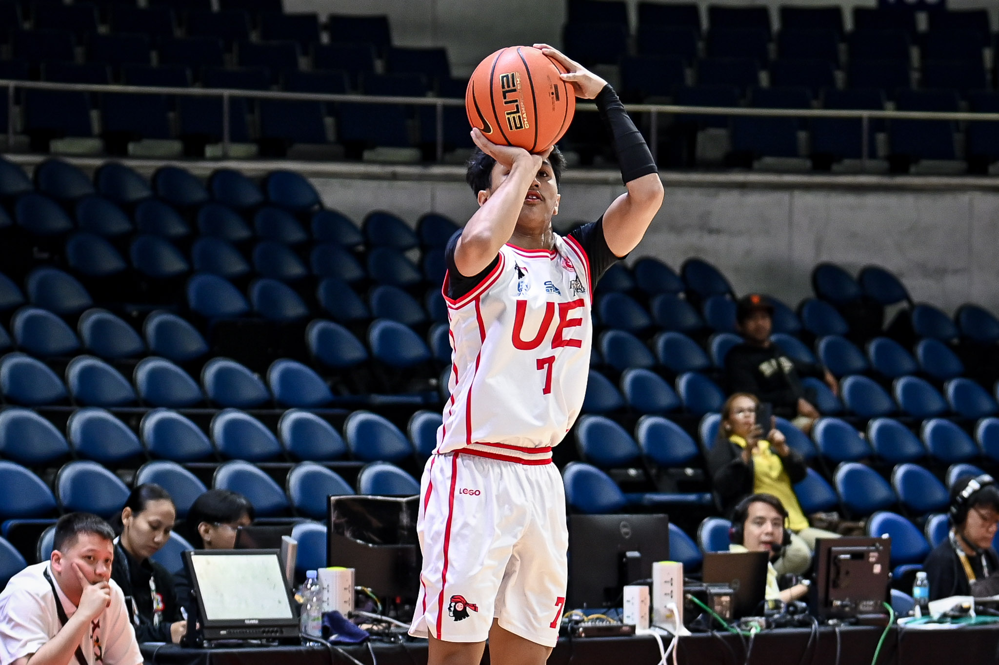 UAAP88-JHSBB-ZION-AGUILAR-9821 Diakite, NUNS whip UE, close in on outright UAAP Juniors Basketball Finals berth ADMU Basketball News NU UAAP UE UST - philippine sports news