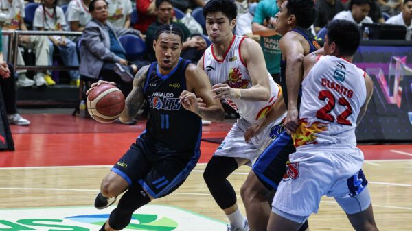 2025-26-PBA-Philippine-Cup-QF-Game-2-Rain-or-Shine-vs-Meralco-CHRIS-NEWSOME.jpg