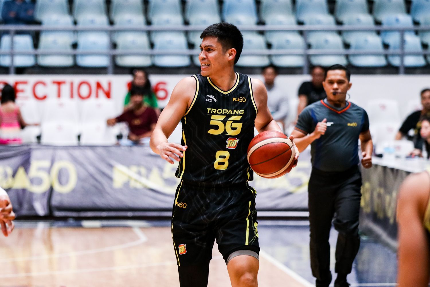 2025-26-PBA-Philippine-Cup-TNT-vs-NLEX-Calvin-Oftana Heading erupts for 32 as TNT cruises past NLEX into PBA PH Cup quarters Basketball News PBA - philippine sports news