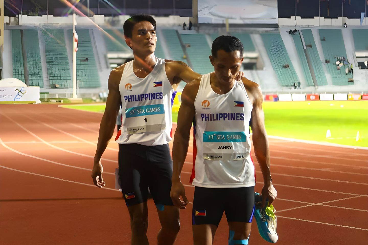 2025-SEA-Games-Decathlon-Hokkett-Delos-Santos-x-Janry-Ubas Hokett Delos Santos reclaims SEA Games decathlon title for PH after 6 years 2025 SEA Games News Track & Field - philippine sports news