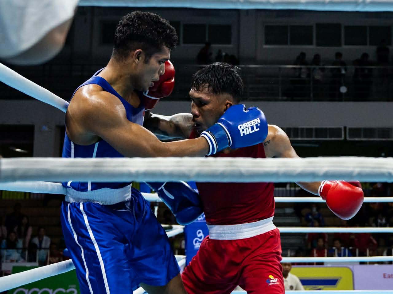 2025-SEA-Games-Eumir-Marcial-def-Maikhel-Roberrd-Muskita Eumir Marcial ends PH's gold drought at SEA Games boxing 2025 SEA Games Boxing News - philippine sports news