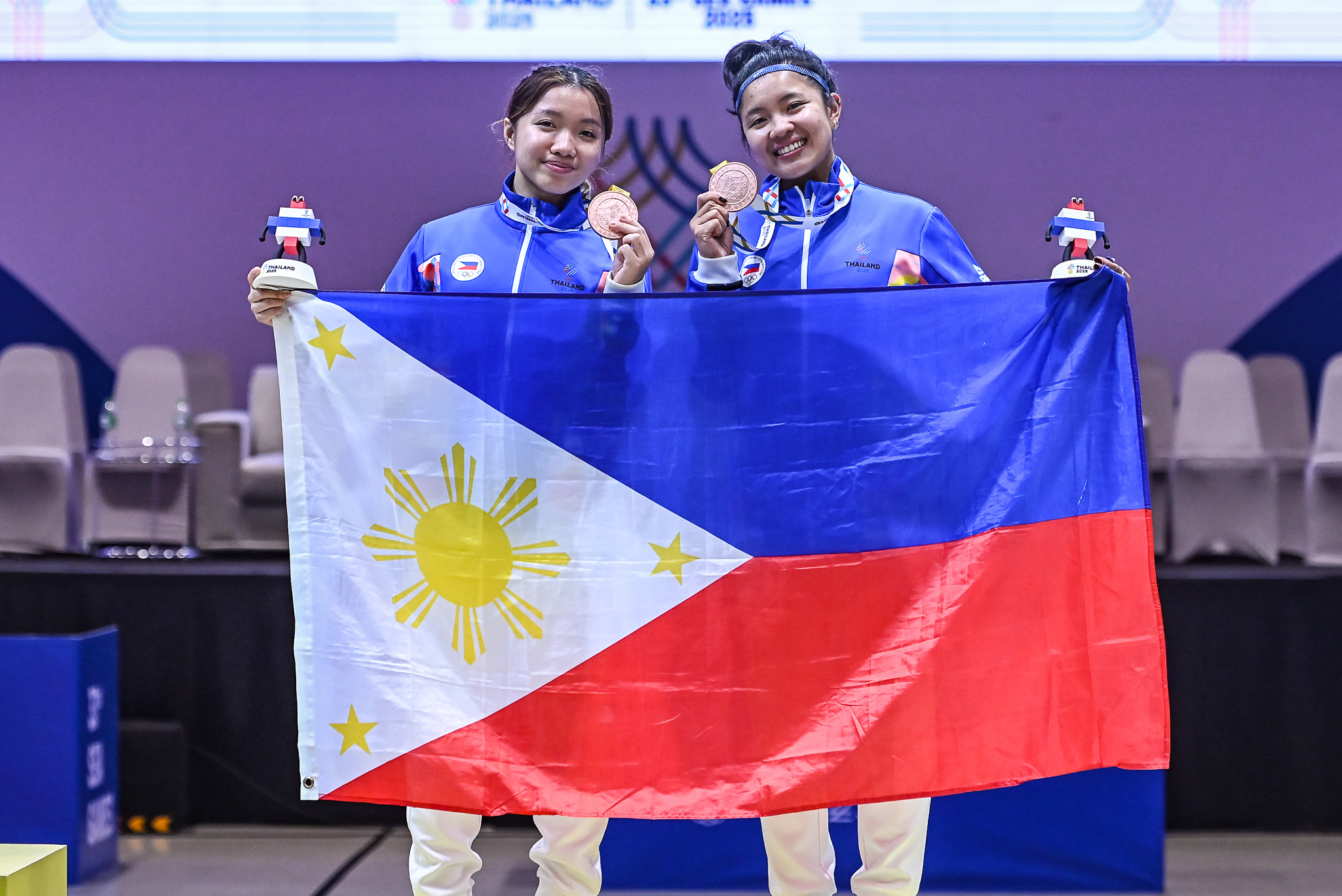 2025-SEA-Games-Fencing-Catantan-sisters Noelito Jose’s quest for first SEA Games gold ends in heartbreaking finish 2025 SEA Games Fencing News - philippine sports news