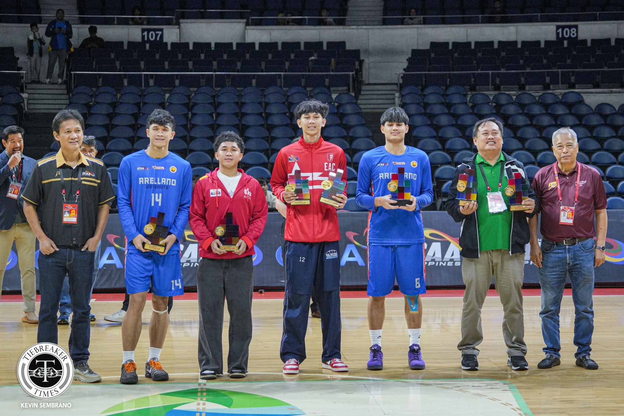 NCAA101-Jrs.-Awarding_Mythical-5-04272 Allen Liwag claims back-to-back NCAA Seniors MVP honors AU CSB CSJL EAC JRU MIT NCAA SBC SSC-R - philippine sports news