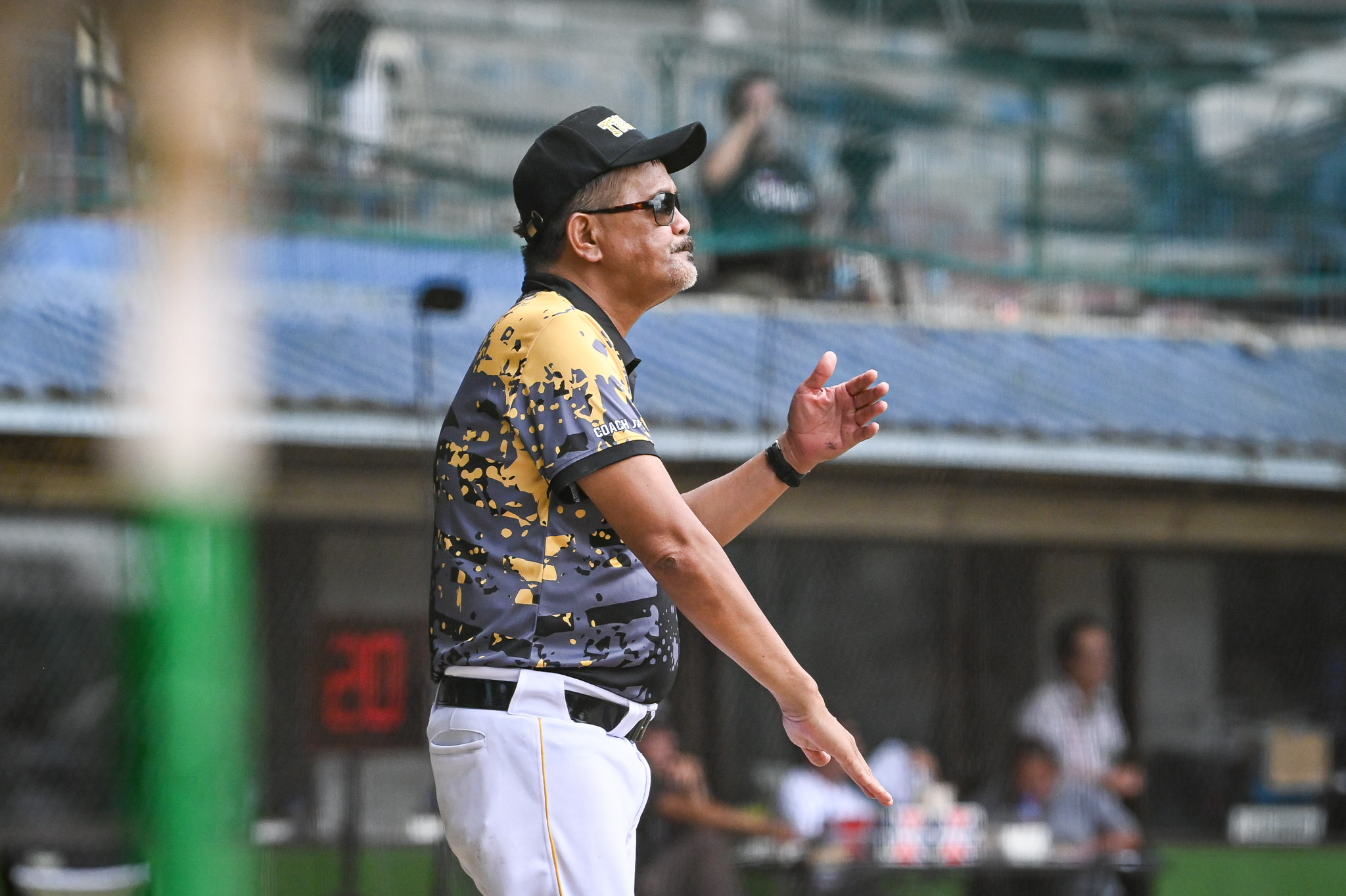 UAAP87-BASEBALL-COACH-SANTIAGO-JEFF-6283 Bocc Bernardo feels bittersweet as Southridge debuts in UAAP Jrs Baseball against Ateneo ADMU Baseball DLSU News NU UAAP UST - philippine sports news