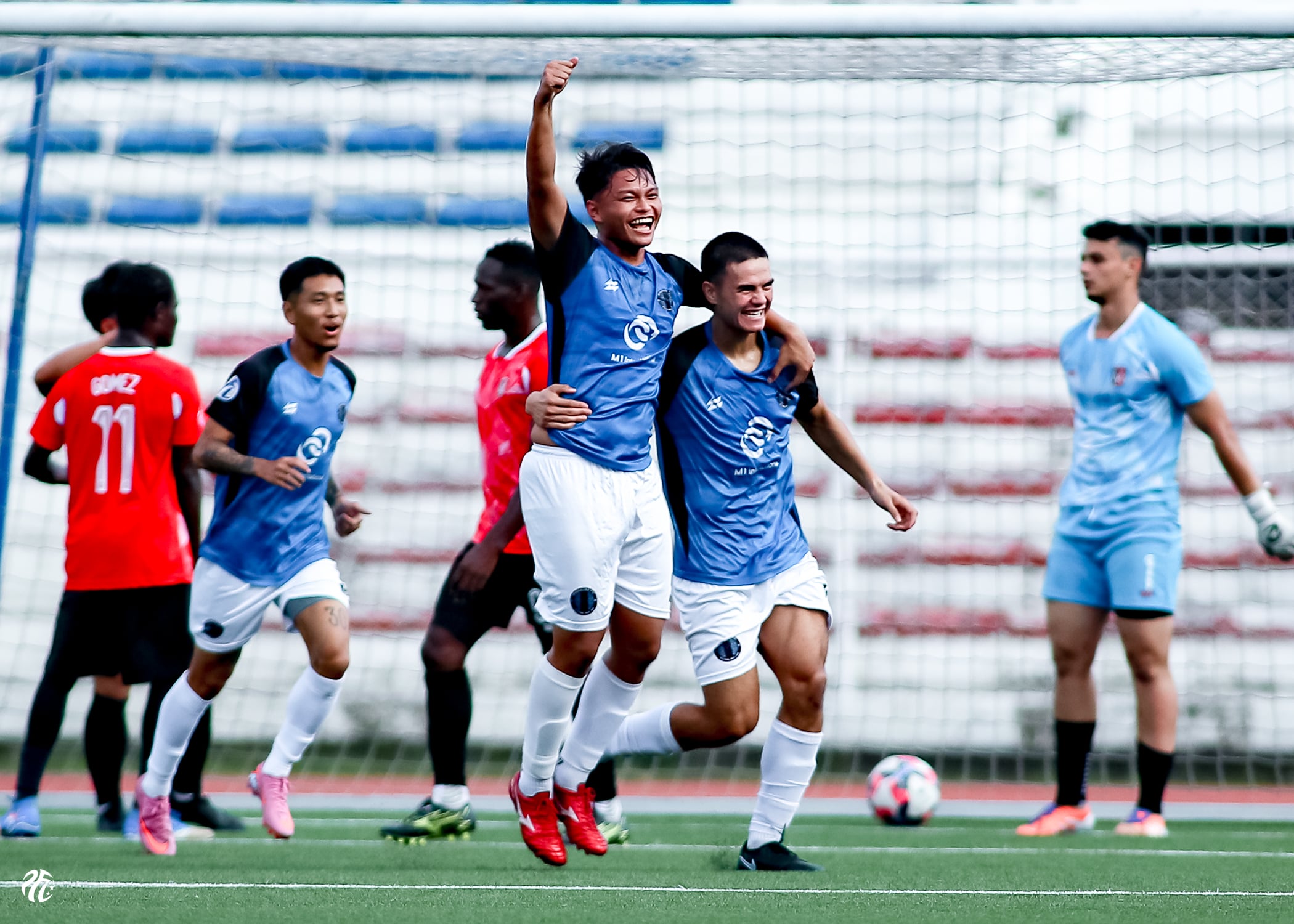 2025-26-PFL-Maharlika-def-Mendiola-Lorenzo-Lucindo 10-man Taguig stuns Kaya-Iloilo, shares top spot in PFL Football News PFL - philippine sports news