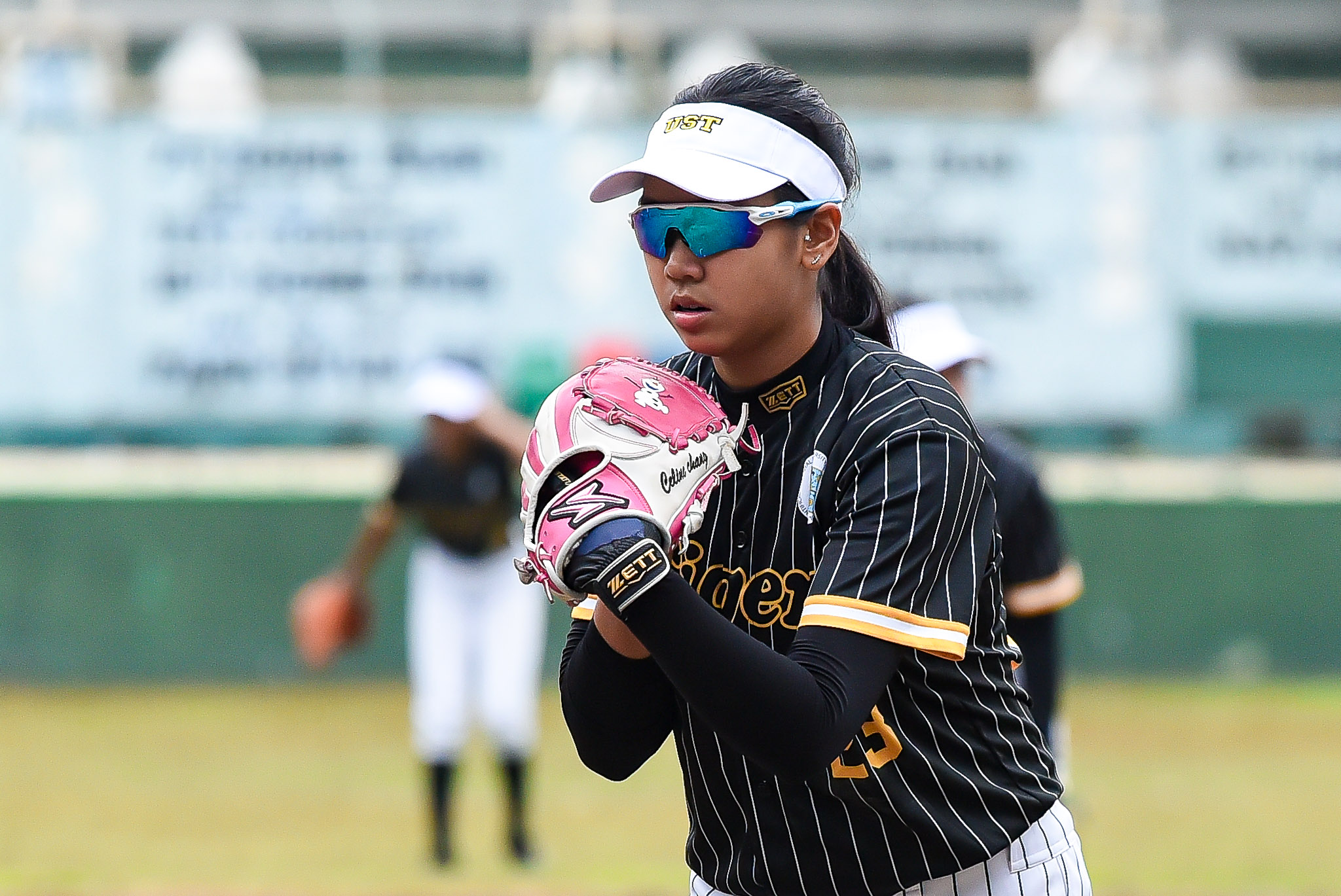 UAAP88-SOFTBALL-DLSU-vs-UST-CHANG-CELINE-7697 Erika Fernandez's winning run seals UST walk-off win vs La Salle in UAAP Softball DLSU News Softball UAAP UST - philippine sports news
