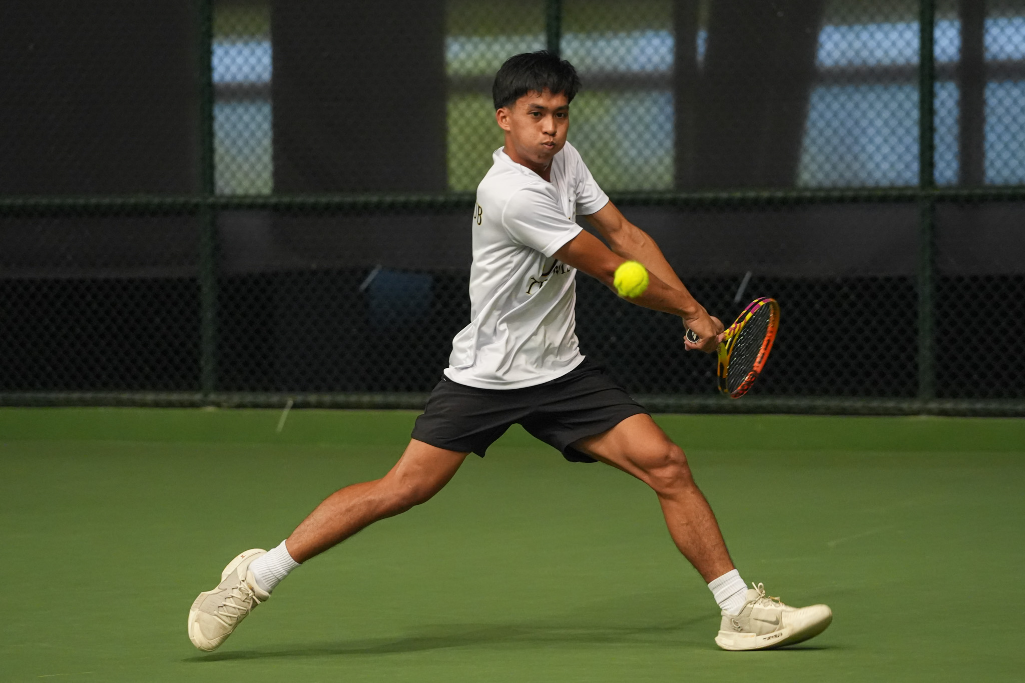 UAAP88-Tennis-Mens_-Ateneo-vs-UST_-TANGUB-Ericjay-00033 UP climbs back to lead with win over UE in UAAP Men's Tennis ADMU AdU News NU Tennis UAAP UE UP UST - philippine sports news