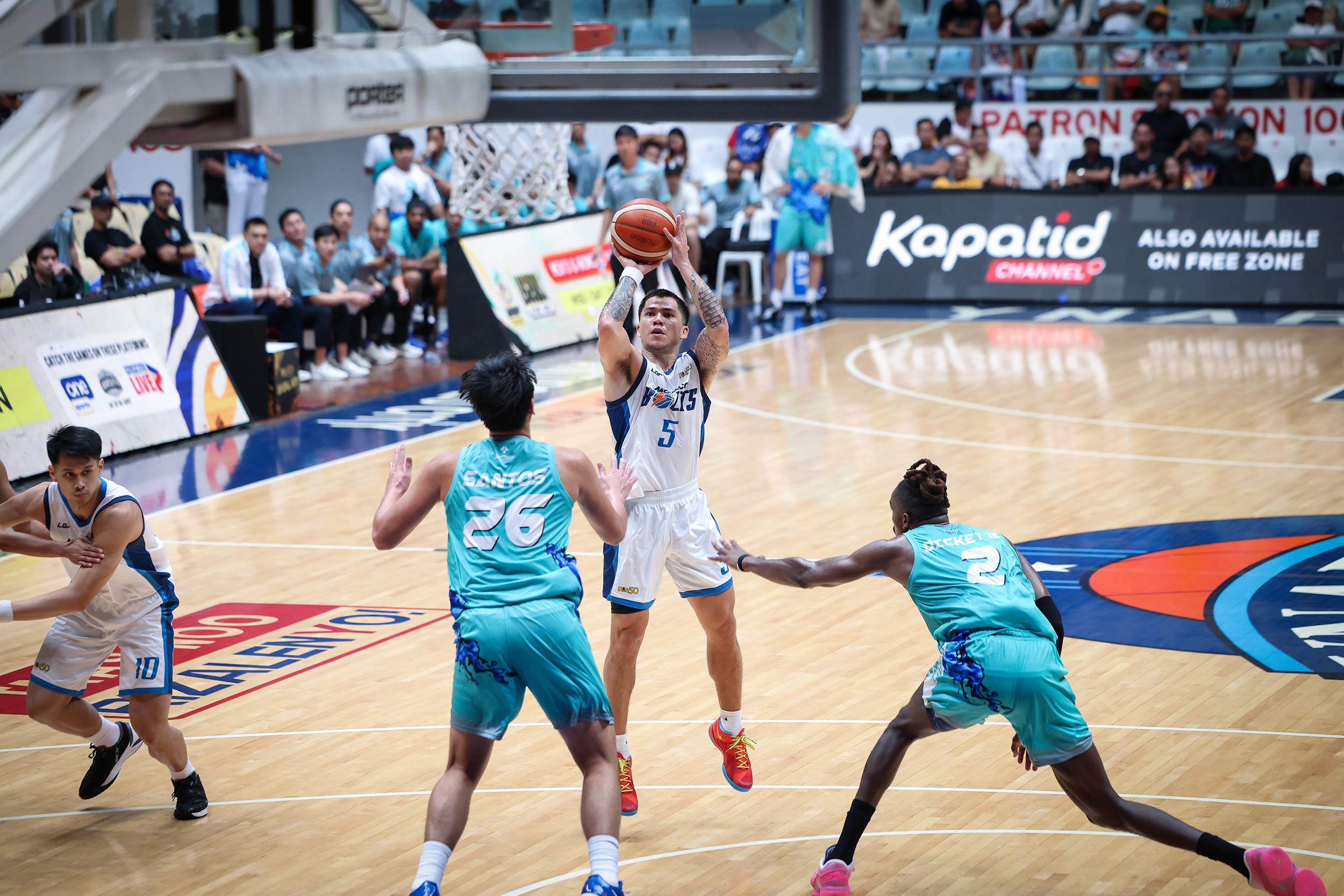 2026-PBA-Commissioners-Cup-Phoenix-vs-Meralco-Jason-Brickman Jason Brickman plays through groin injury, focused on Meralco’s title goals Basketball News PBA - philippine sports news