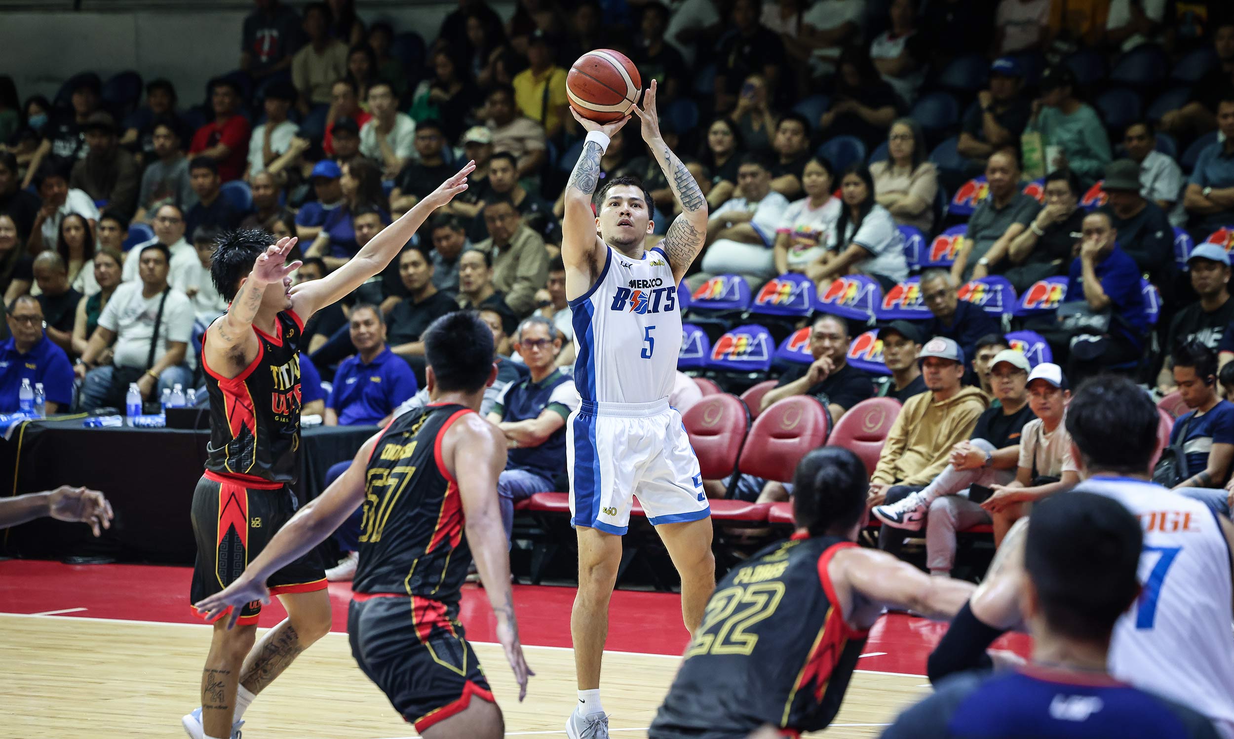 2026-PBA-Commissioners-Cup-Titan-Ultra-vs-Meralco-Jason-Brickman Meralco regains momentum, romps past Titan Ultra in PBA Comm's Cup Basketball News PBA - philippine sports news