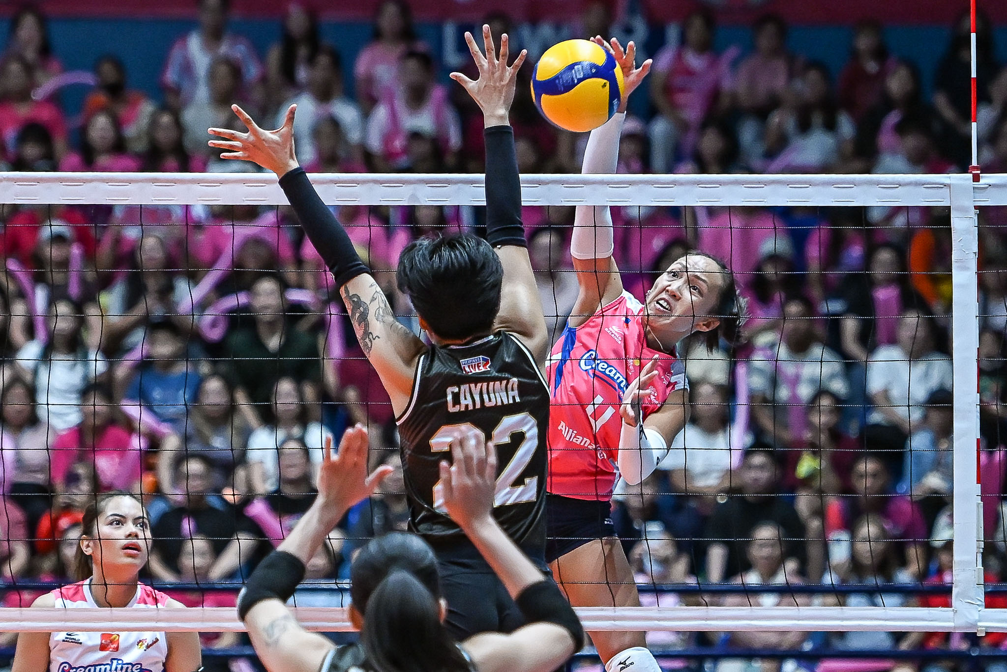 PVL-AFC-26-Creamline-vs.-Cignal-Dij-Rodriguez-9370 With Pons, Galanza out, Dij Rodriguez becomes Creamline’s hero News PVL Volleyball - philippine sports news