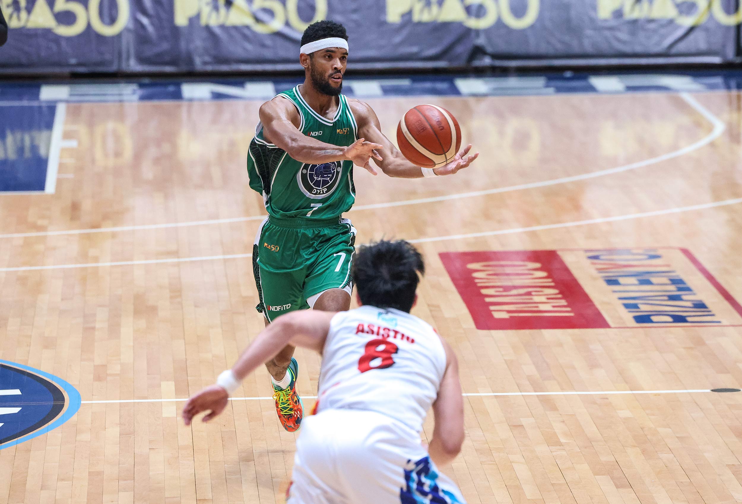 2026-PBA-Commissioners-Cup-Terrafirma-vs-Rain-or-Shine-Jerrick-Ahanmisi Rain or Shine torches Terrafirma with PBA record-tying 23 threes, stays unbeaten at 7-0 Basketball News PBA - philippine sports news