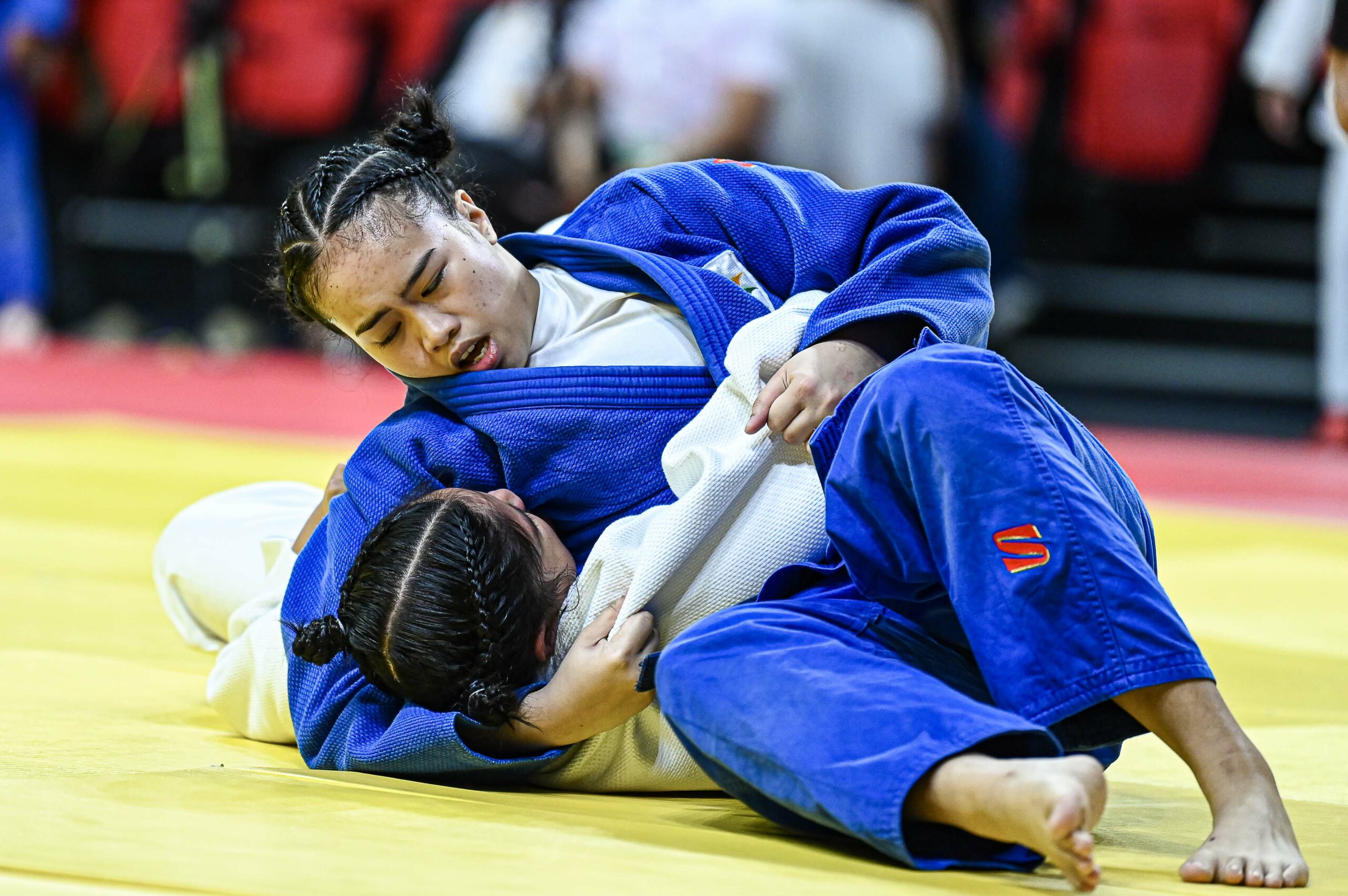UAAP88-Judo-Juniors-Riona-Lauren-Rodriguez-6662-scaled UST seizes early lead in UAAP High School Judo ADMU DLSU Judo News UAAP UE UST - philippine sports news